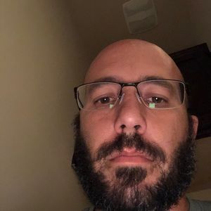 Meet your Posher, Gregory